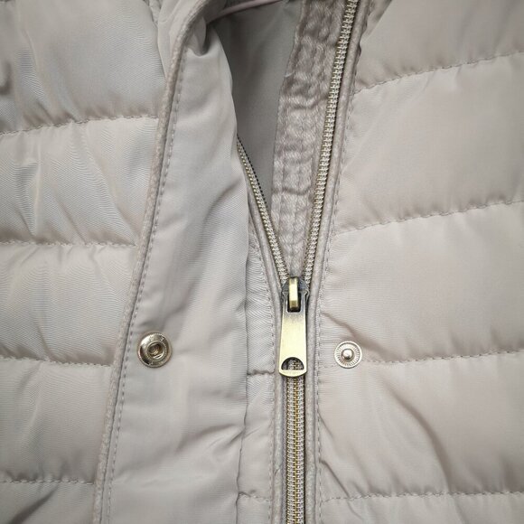 Ricki's Ladies Size Small Zipper & Snap Closure Winter Puffy Coat with Hood - Picture 12 of 15